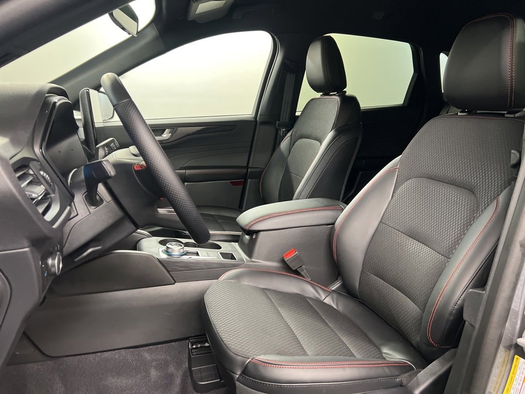 New 2026 Ford Escape ST-Line w/ Tech Pack #1 image 25