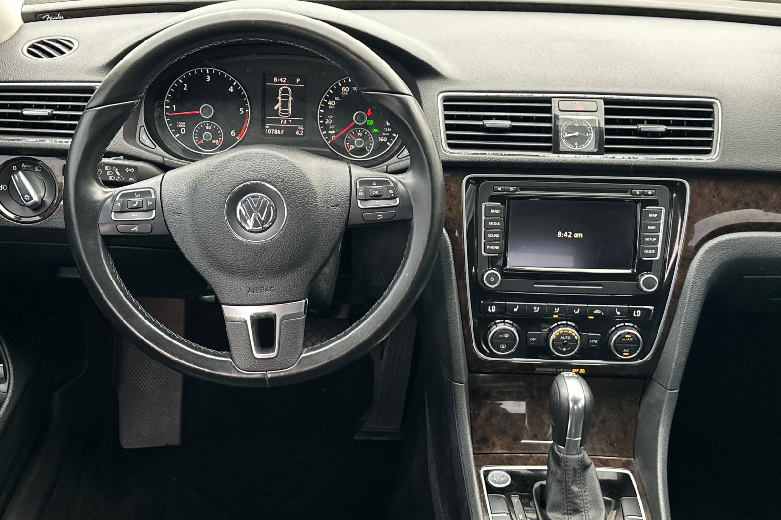 Used 2014 Volkswagen Passat TDI SEL Premium FWD image 13