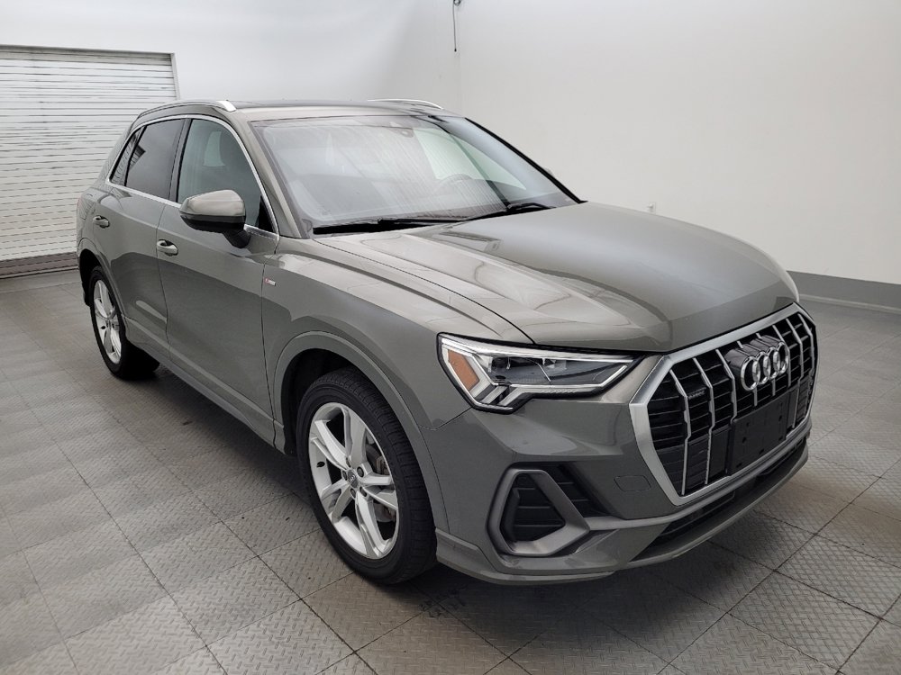 Used 2020 Audi Q3 2.0T Premium Plus w/ Premium Plus Package AWD/4WD image 13