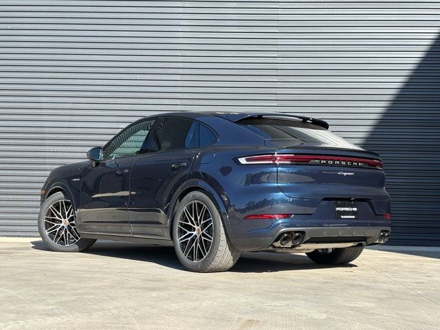 New 2026 Porsche Cayenne E-Hybrid Coupe image 3