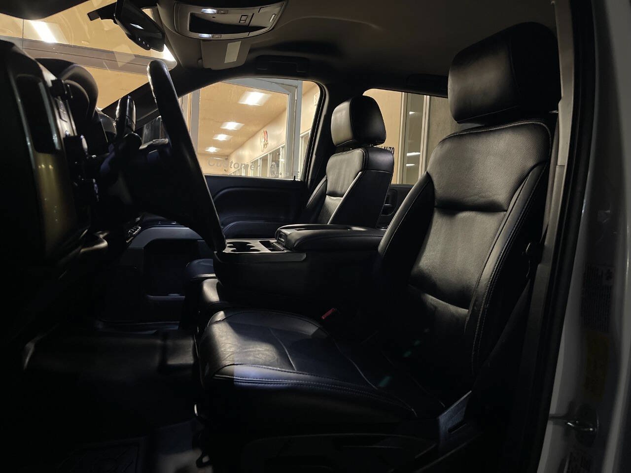 Used 2017 Chevrolet Silverado 2500 LT w/ Z71 Package, Off-Road AWD/4WD image 25