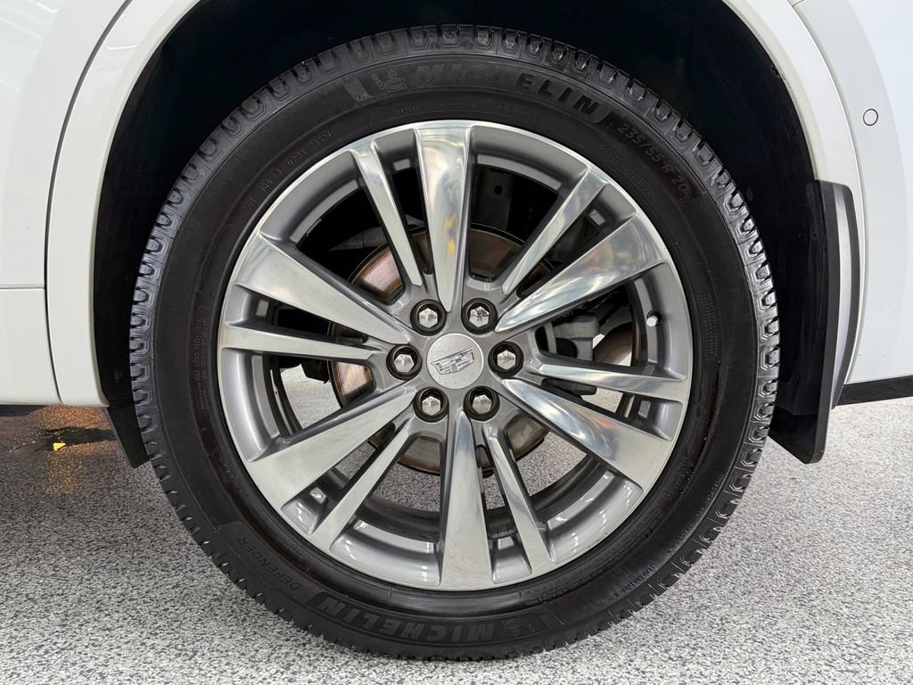 Used 2022 Cadillac XT6 Premium Luxury w/ Technology Package AWD/4WD image 39