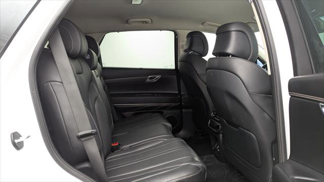 Used 2024 Genesis GV80 2.5T AWD/4WD image 18
