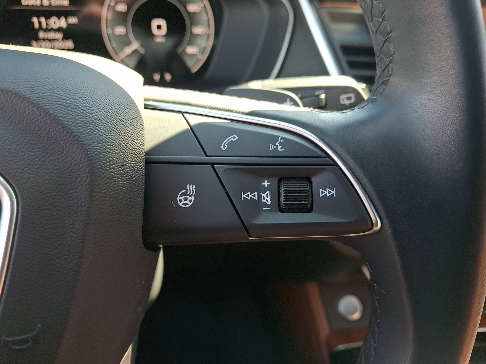 Used 2024 Audi Q5 e Premium Plus image 23