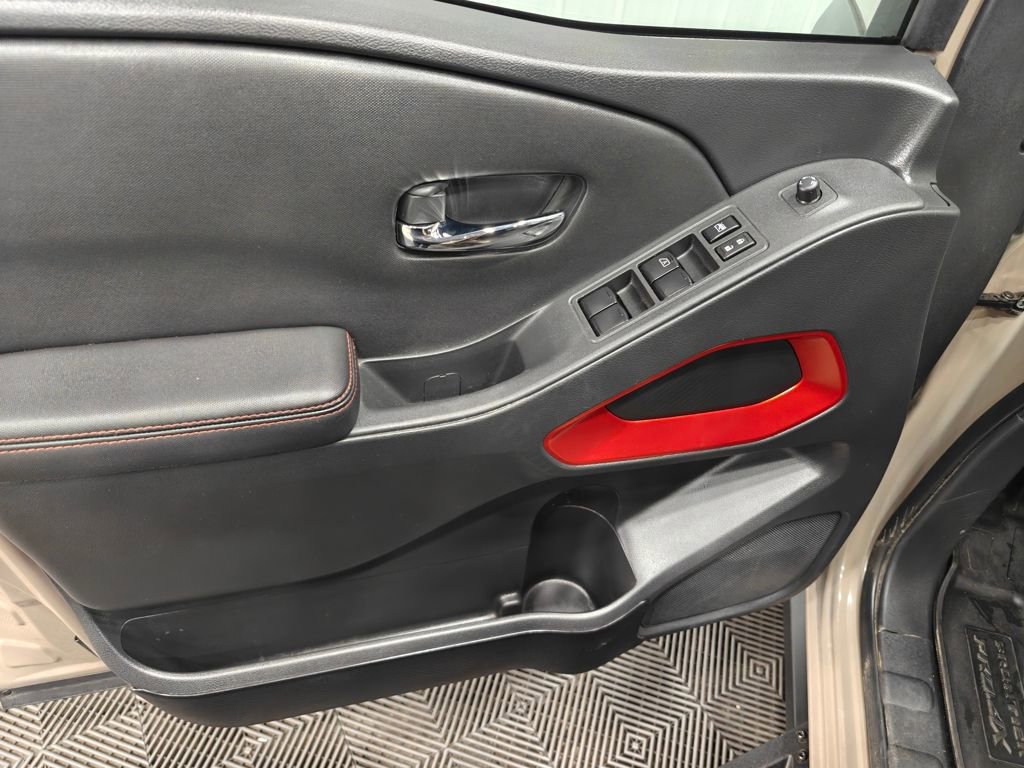 Used 2024 Nissan Frontier PRO-4X w/ Off-Road Protection Package image 47