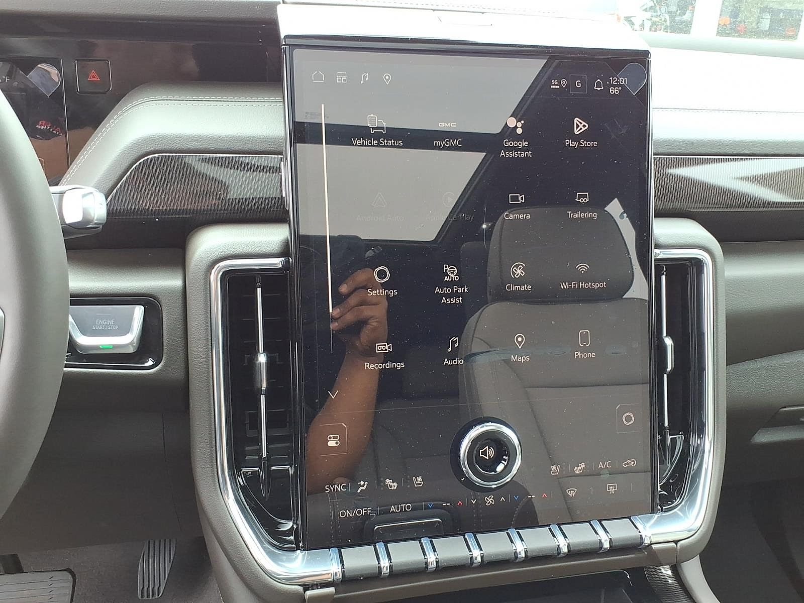 New 2026 GMC Yukon XL Elevation w/ Elevation Premium Package AWD/4WD image 24
