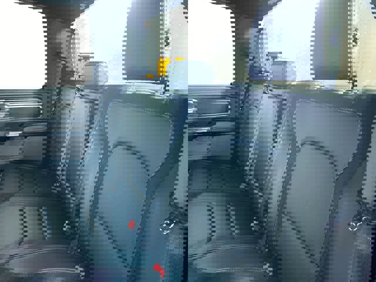 Used 2024 RAM 1500 Laramie image 27