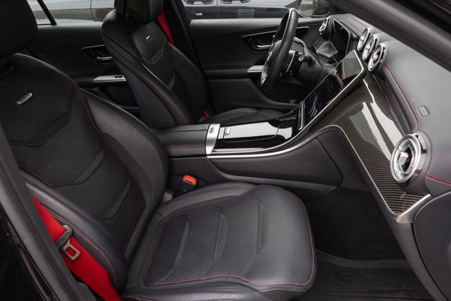 Used 2025 Mercedes-Benz GLC 43 AMG 4MATIC image 21