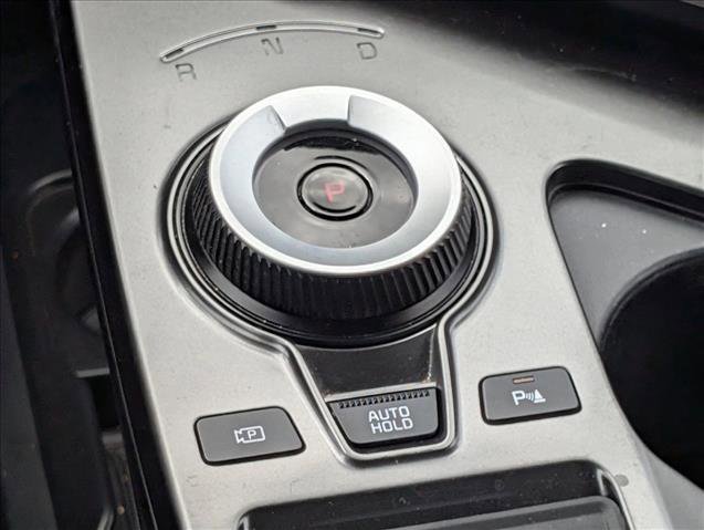 Used 2022 Kia EV6 Wind RWD image 12