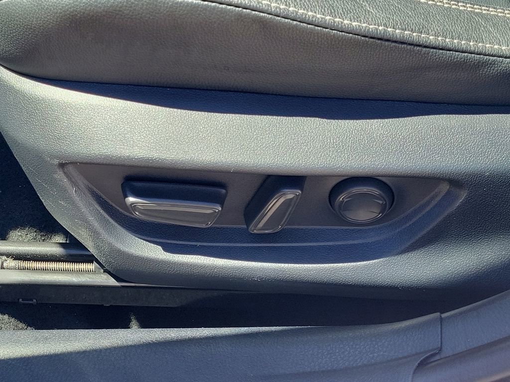 Certified 2025 Toyota Camry SE image 19