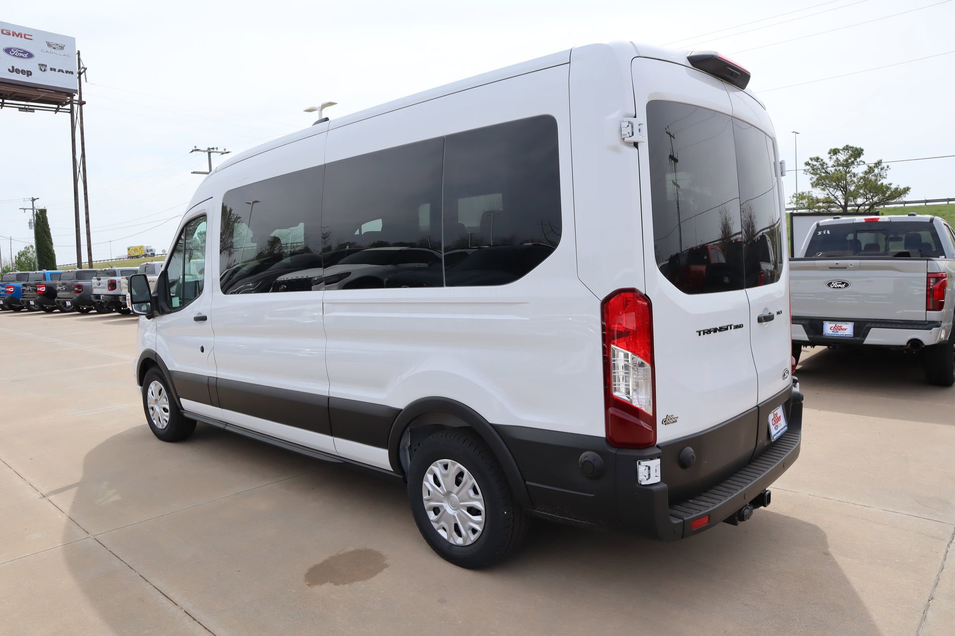 New 2026 Ford Transit 350 XLT image 22