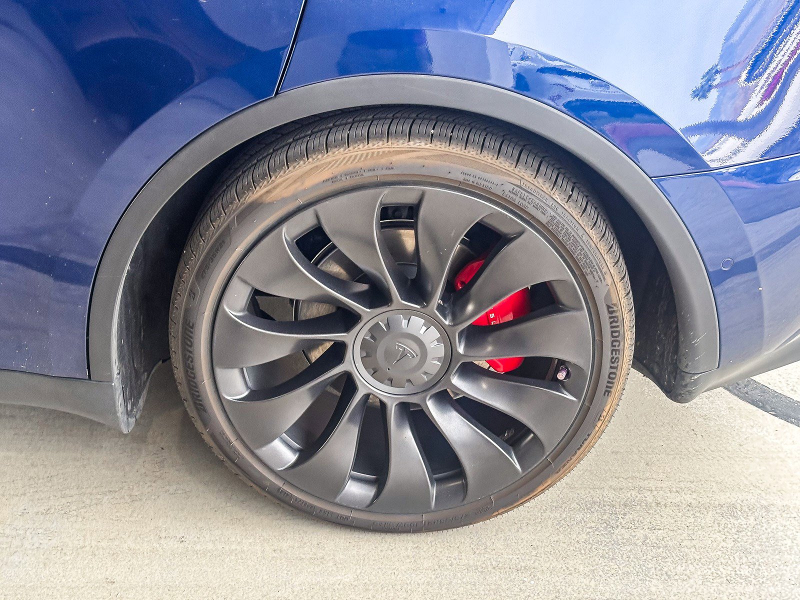 Used 2022 Tesla Model Y Performance image 10