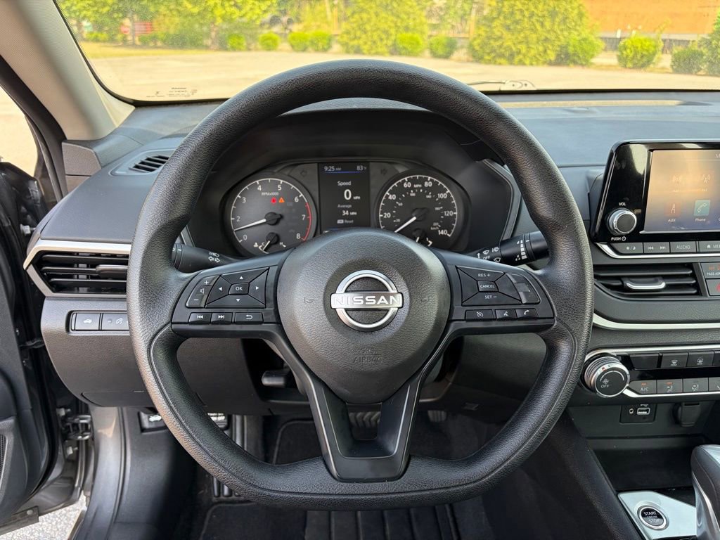 Certified 2024 Nissan Altima 2.5 S FWD image 14