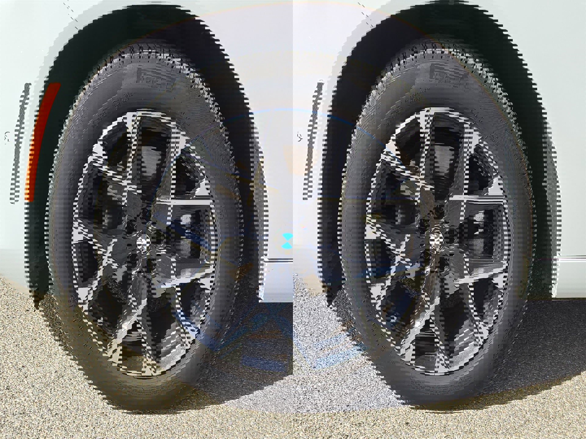 Used 2025 BMW X3 xDrive30i image 11