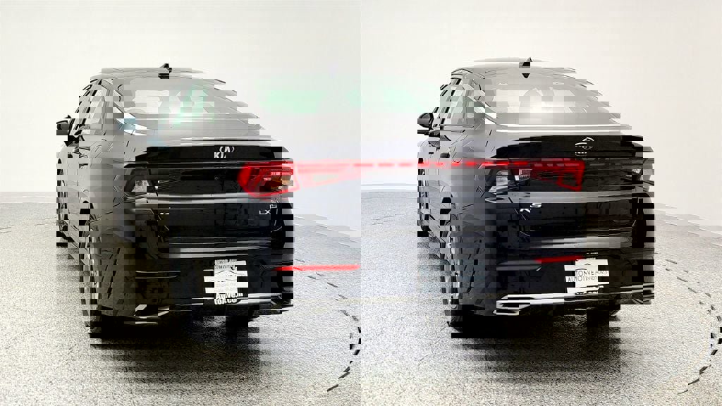 Used 2021 Kia K5 LXS image 6