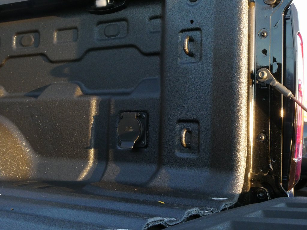 New 2026 GMC Canyon AT4 image 23