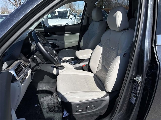 Used 2021 Kia Telluride SX w/ SX Prestige Package image 14