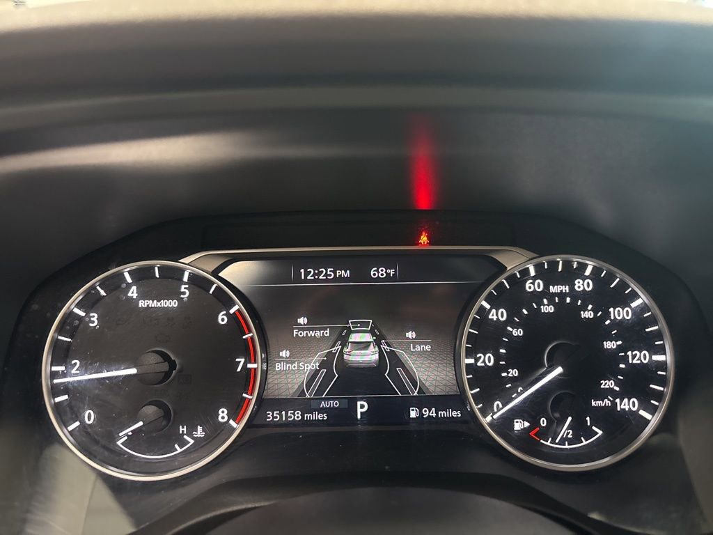 Used 2023 Nissan Rogue SV AWD/4WD image 18