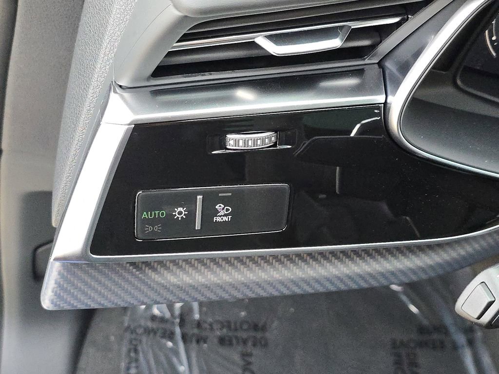 New 2026 Audi RS Q8 performance image 29