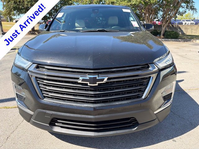 Used 2023 Chevrolet Traverse LS w/ Midnight/Sport Edition FWD image 8
