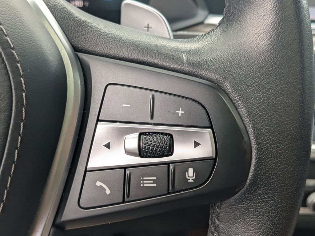 Used 2022 BMW X6 xDrive40i w/ Premium Package AWD/4WD image 14