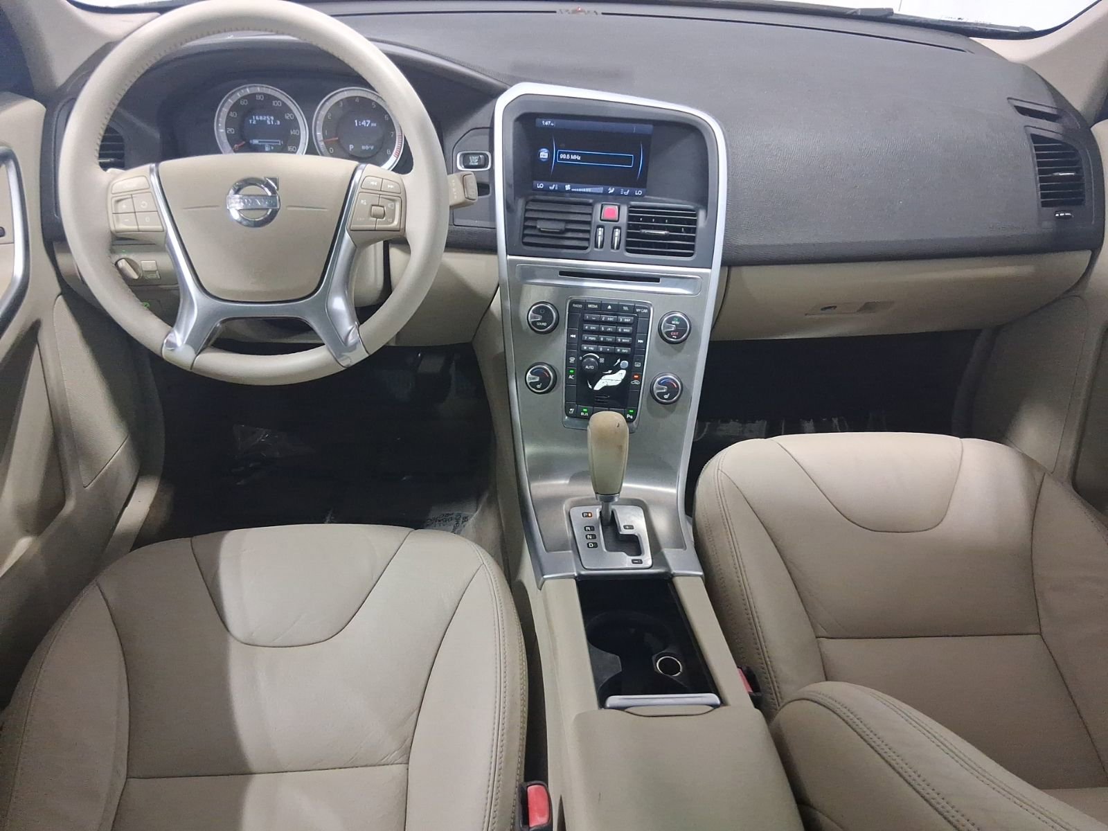 Used 2011 Volvo XC60 T6 image 20