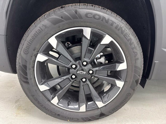 New 2027 Chevrolet Equinox RS w/ Safety and Technology Package AWD/4WD image 35