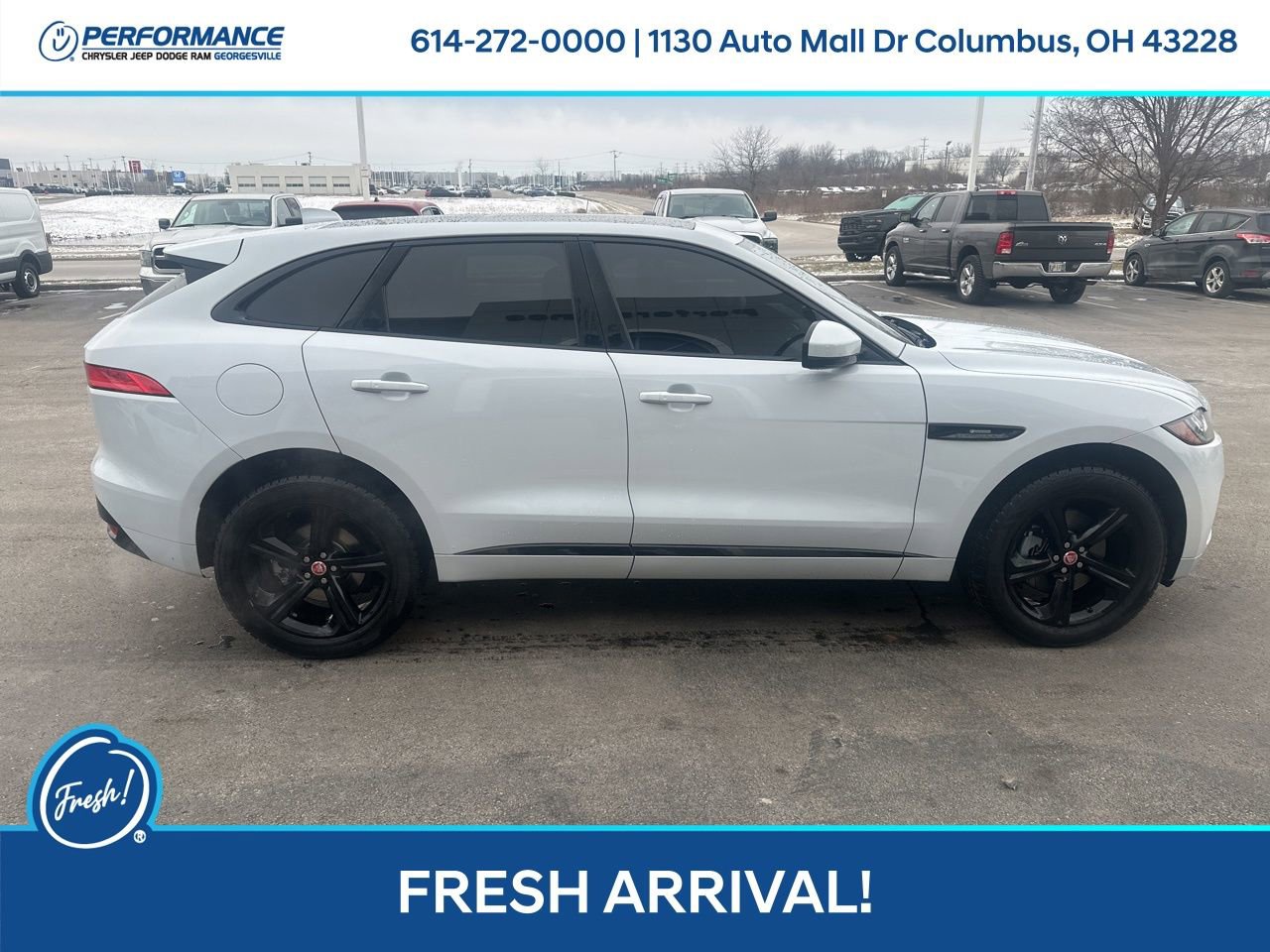 Used 2017 Jaguar F-PACE R-Sport image 3