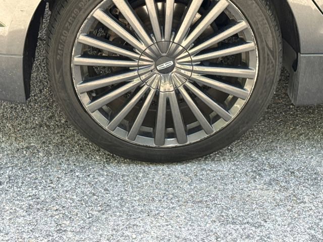 Used 2018 Lincoln MKZ Reserve w/ Climate Package FWD image 9