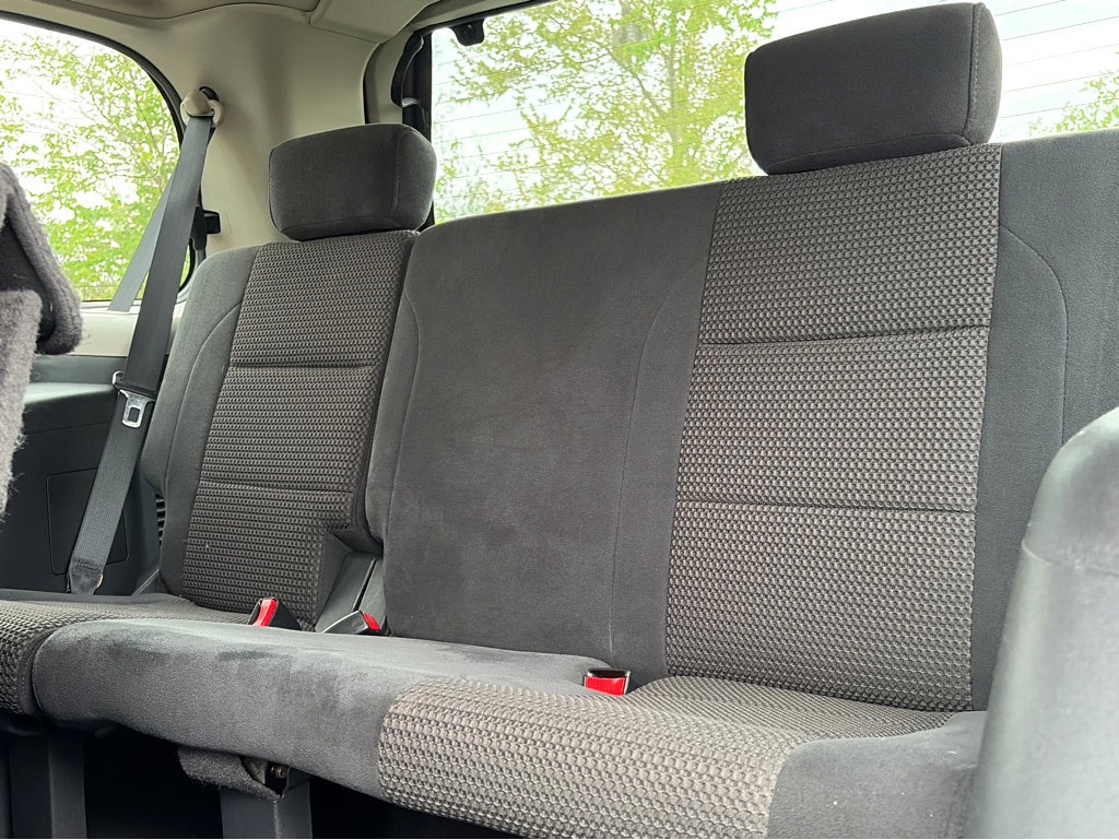 Used 2015 Nissan Armada SV image 33