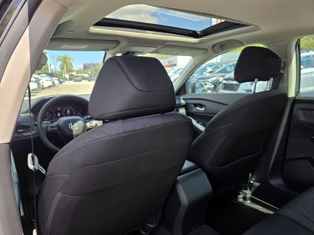 Used 2023 Honda Accord EX image 16