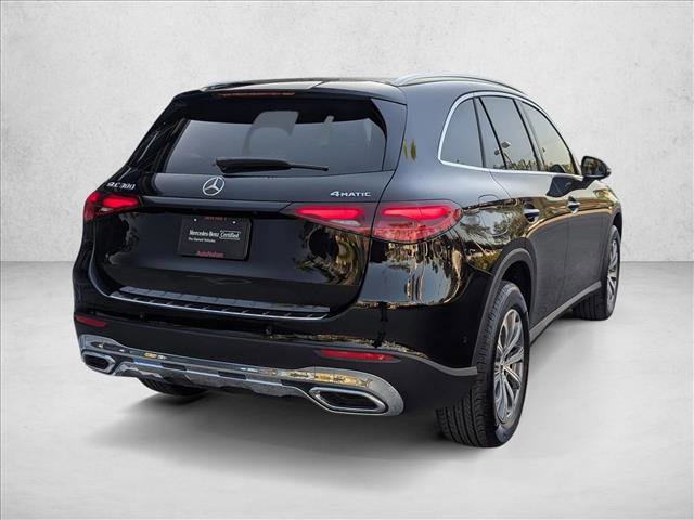 Used 2025 Mercedes-Benz GLC 300 4MATIC image 5