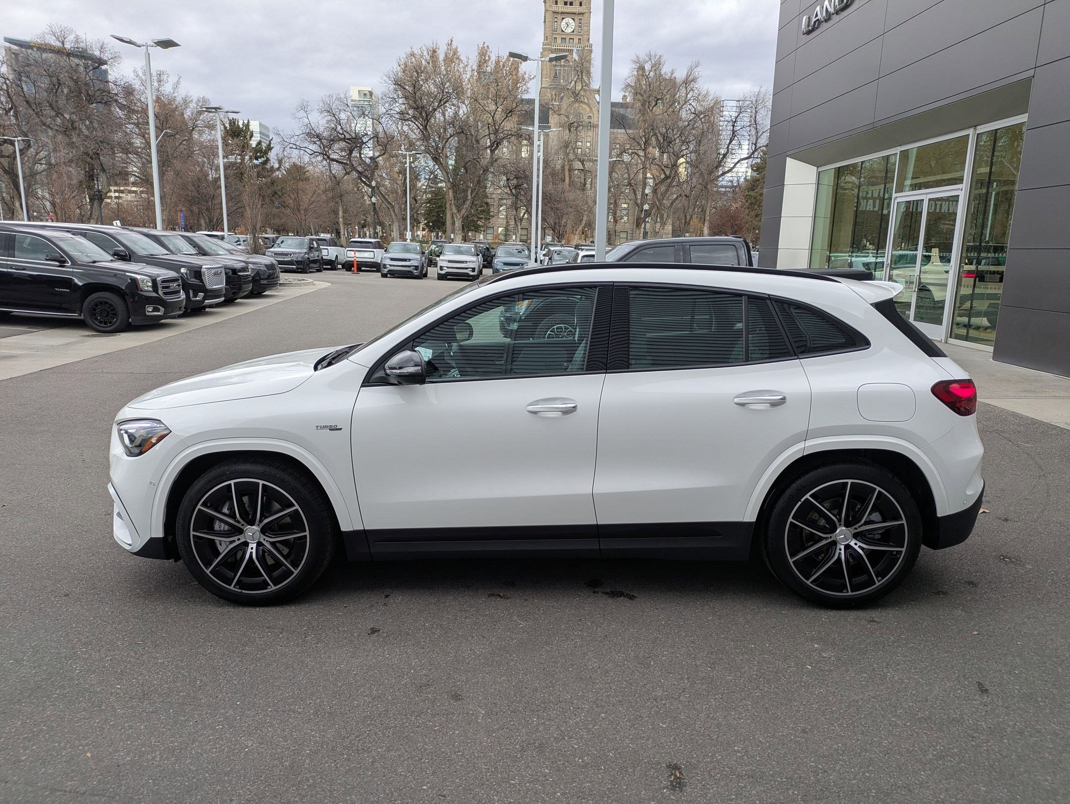 New 2026 Mercedes-Benz GLA 35 AMG 4MATIC image 7