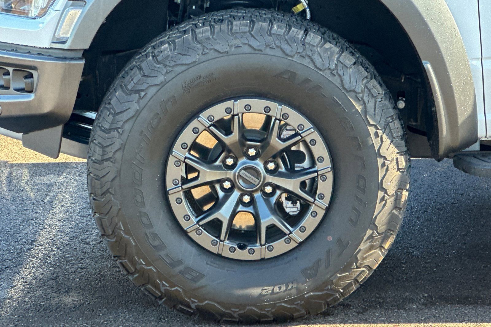 Used 2022 Ford F150 Raptor w/ Raptor 37 Performance Package image 24