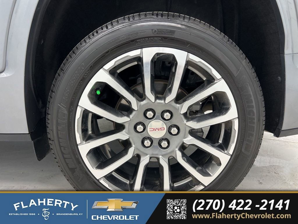 Used 2020 GMC Acadia Denali w/ Technology Package image 18