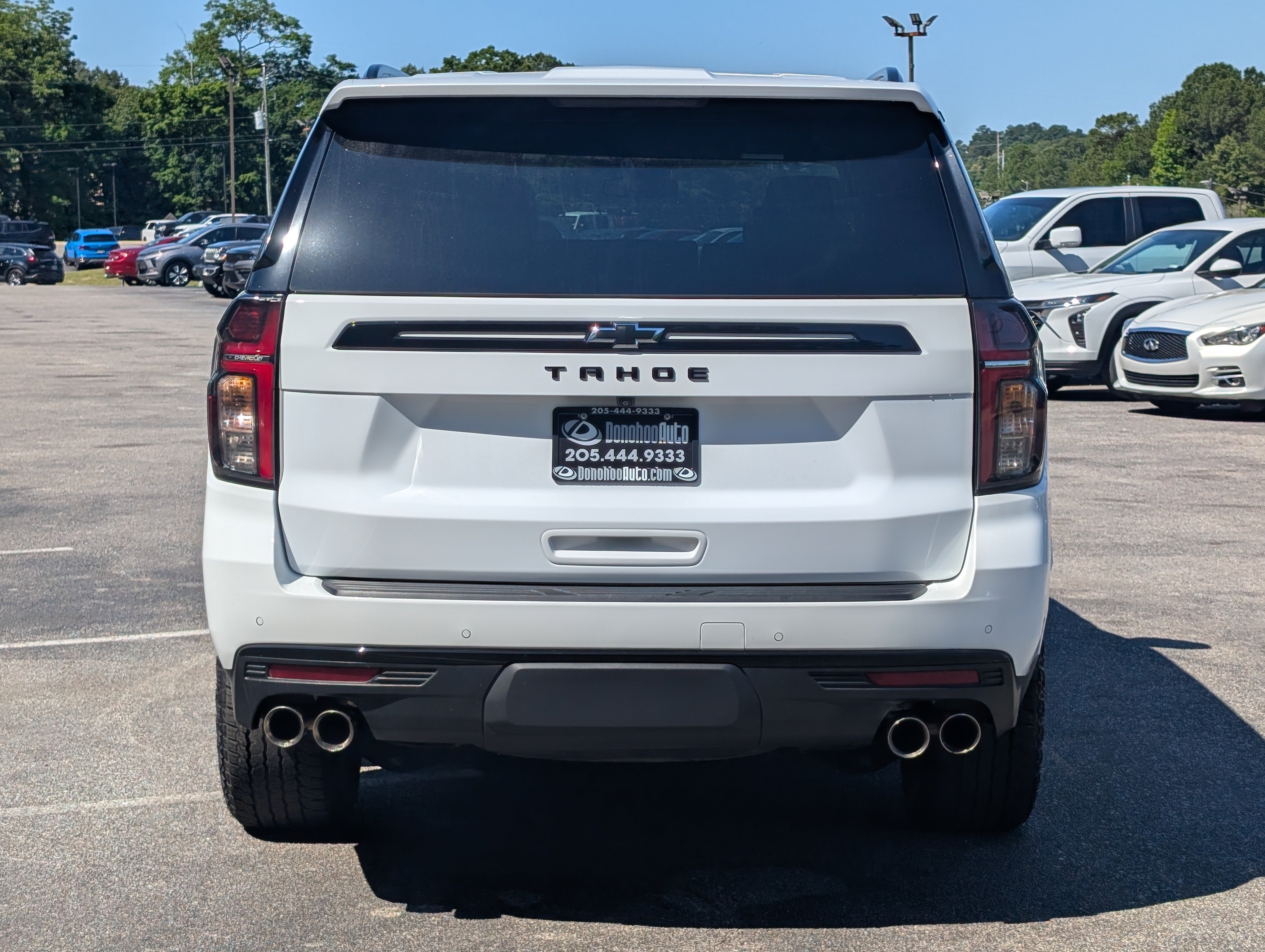 Used 2024 Chevrolet Tahoe Z71 w/ Z71 Off-Road Package AWD/4WD image 8