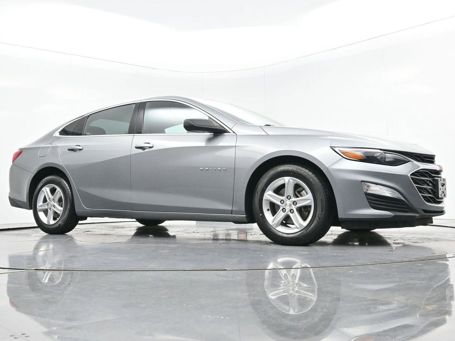 Used 2023 Chevrolet Malibu LS image 42