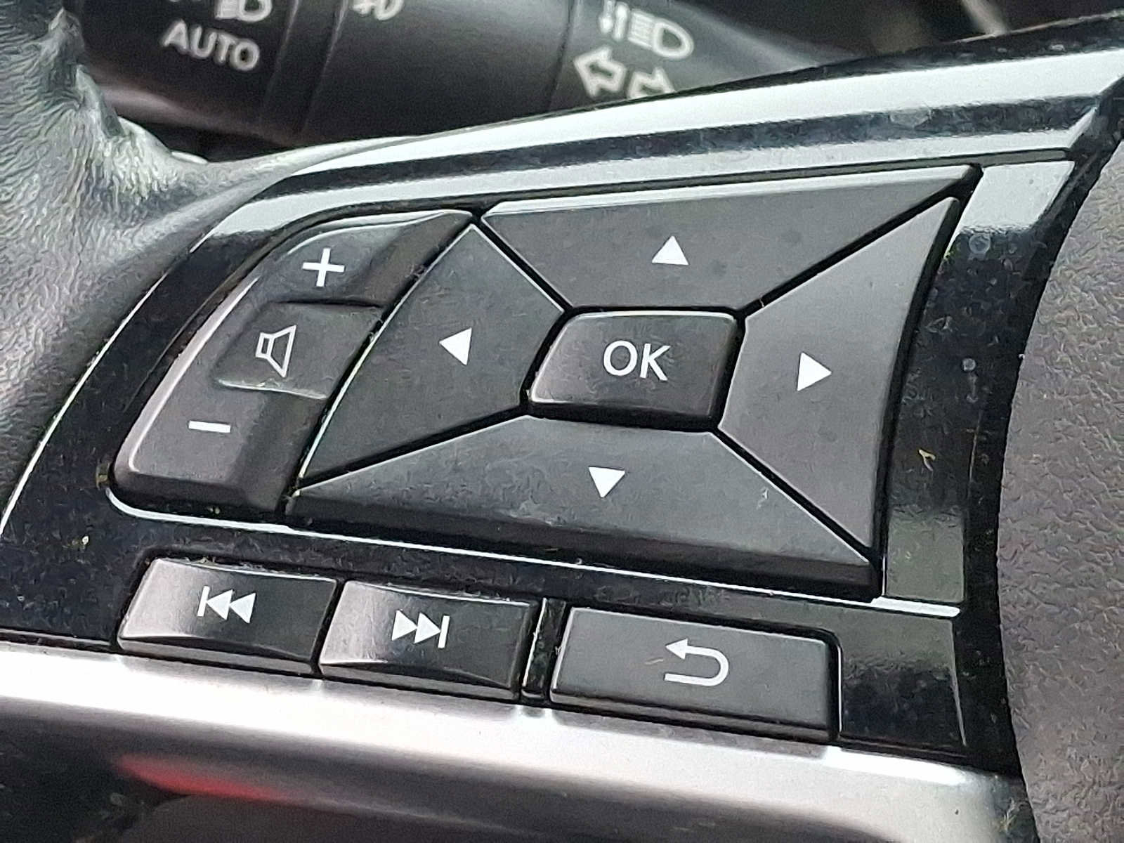 Used 2020 Nissan Altima 2.5 SV image 22