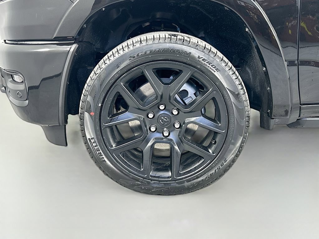 New 2026 RAM 1500 Limited AWD/4WD image 16