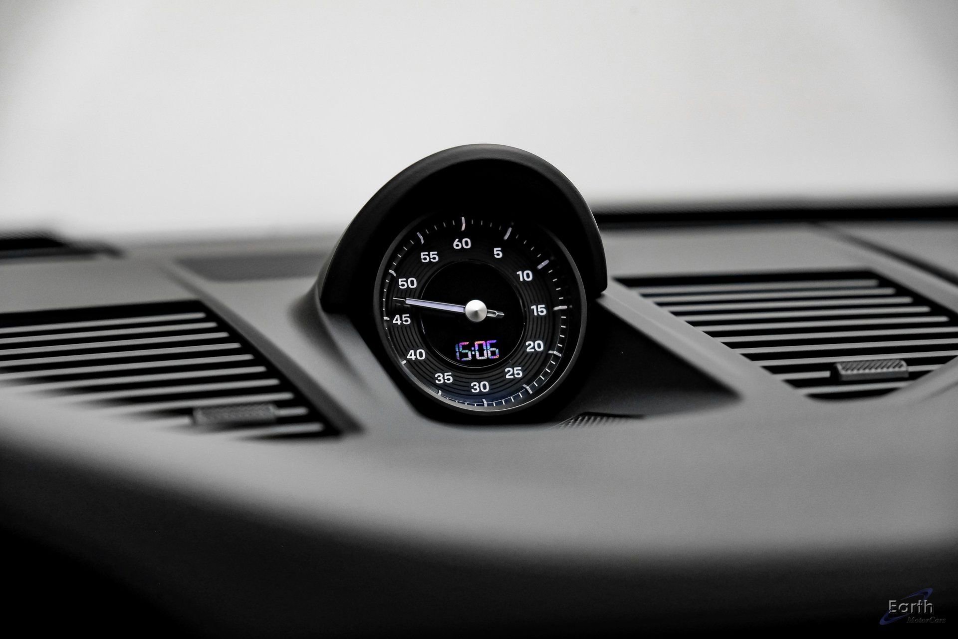 Used 2024 Porsche 911 Carrera S w/ Premium Package image 57