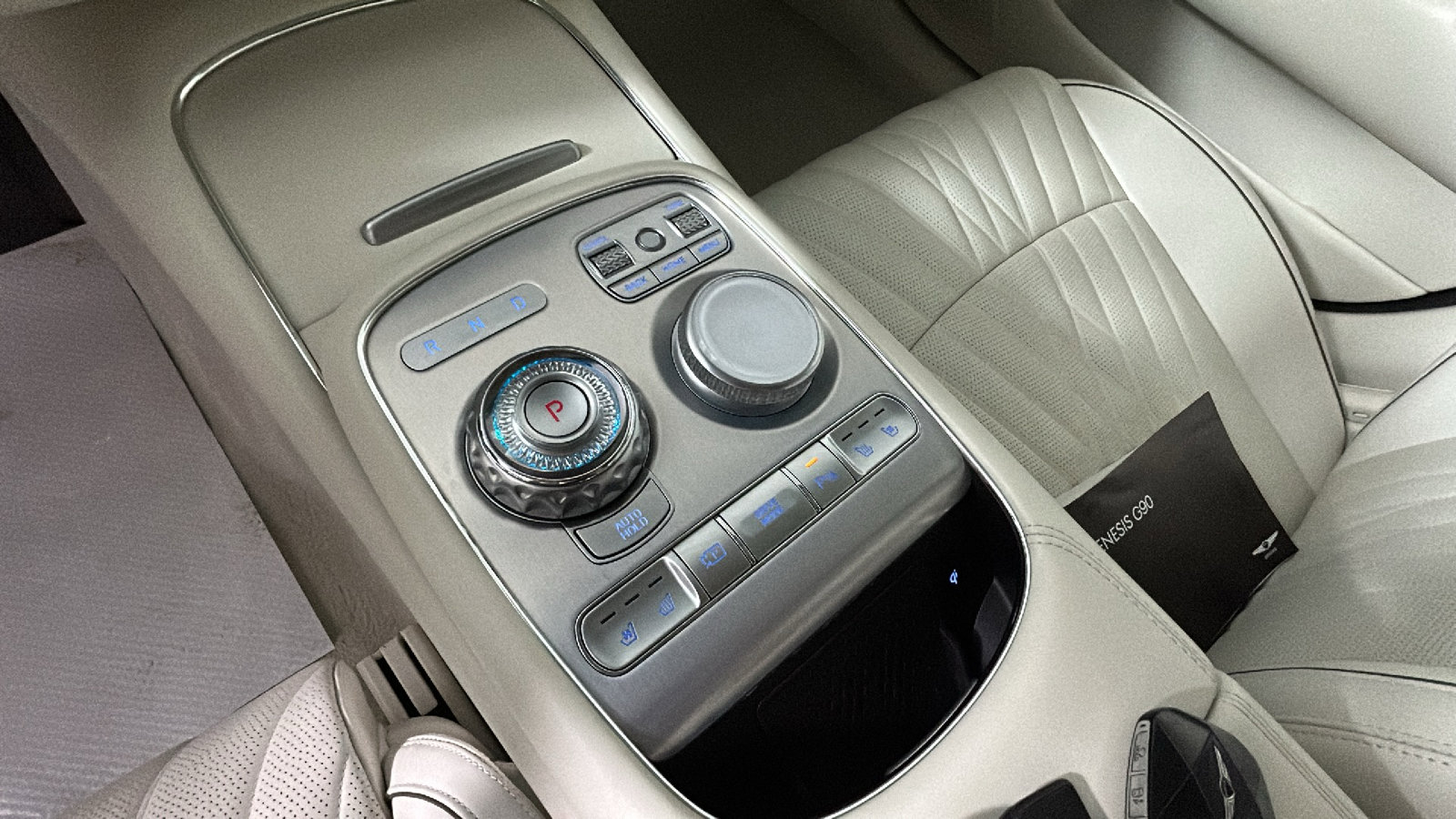 Used 2023 Genesis G90 3.5T AWD/4WD image 21