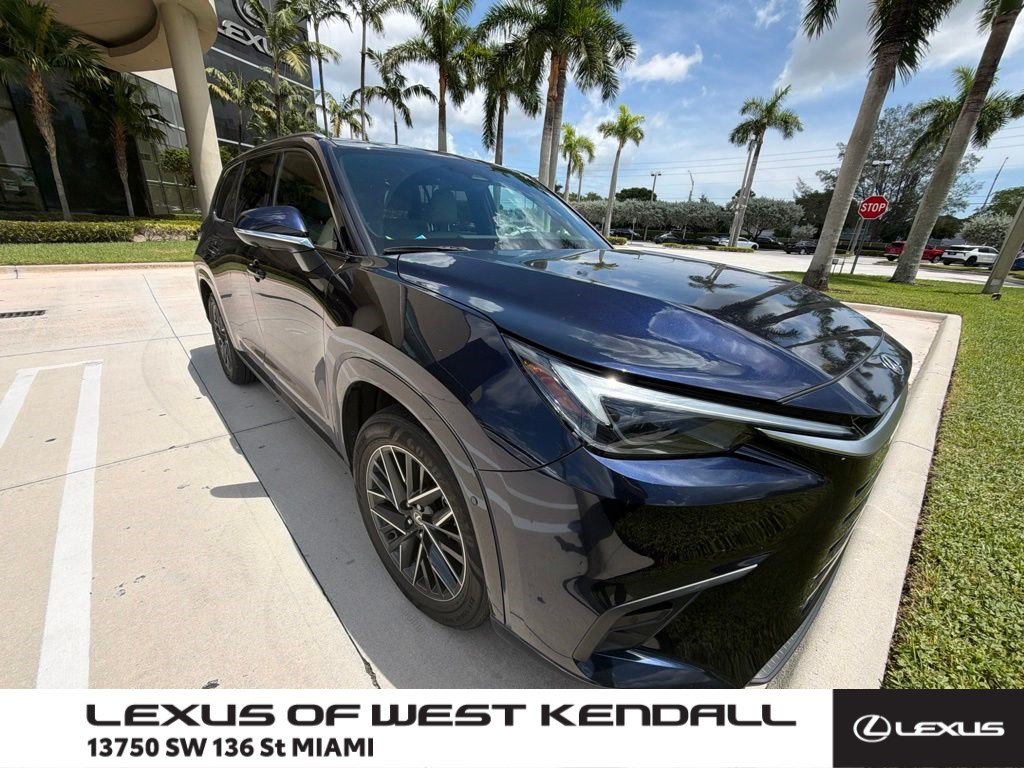 Used 2024 Lexus TX 350 FWD w/ Captains Chair Package image 1