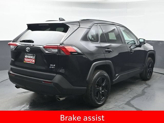 Certified 2025 Toyota RAV4 XLE AWD/4WD image 7