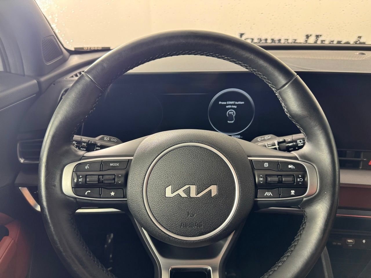 Used 2024 Kia Sportage SX AWD/4WD image 13