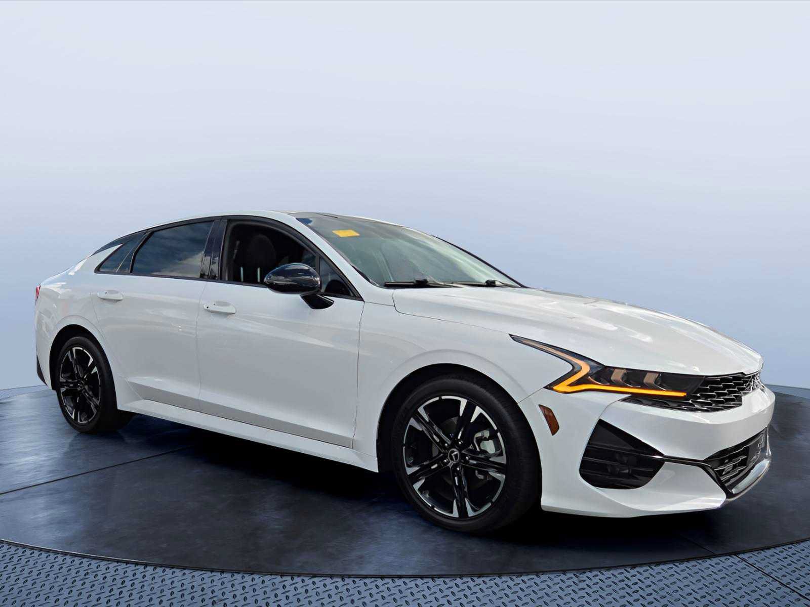 Used 2023 Kia K5 GT-Line FWD image 1