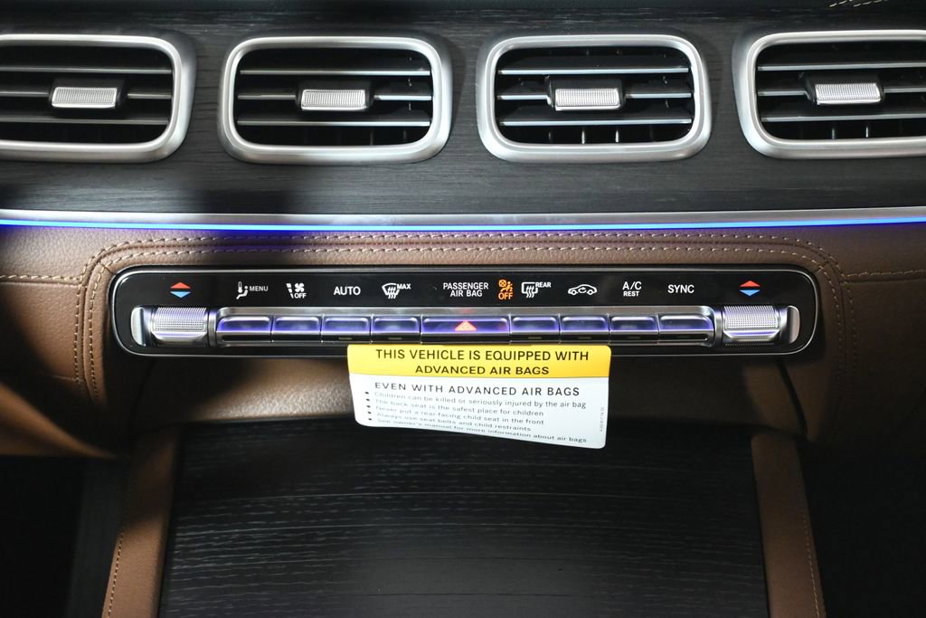 New 2026 Mercedes-Benz GLE 450 4MATIC Coupe image 18