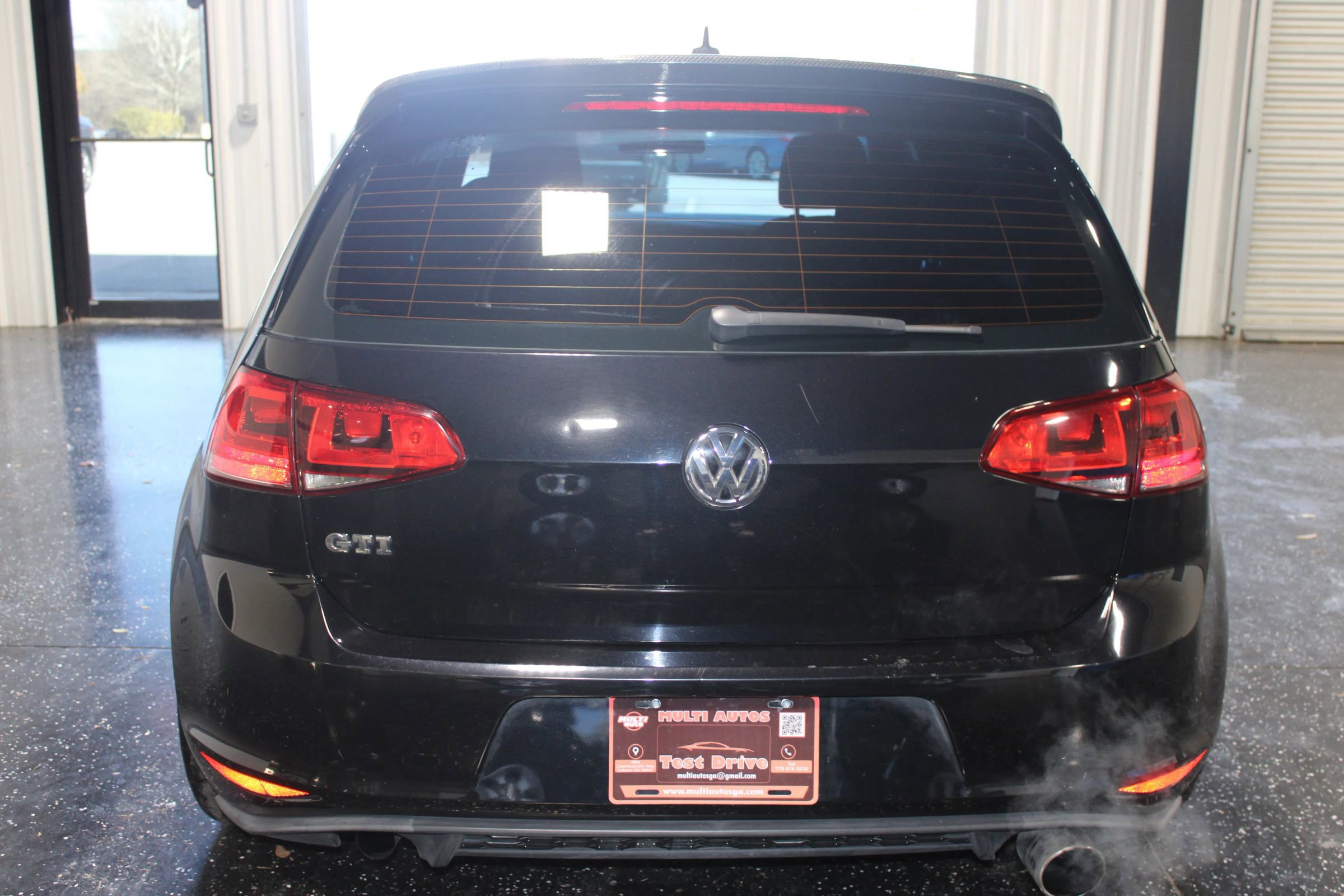Used 2017 Volkswagen GTI S image 3