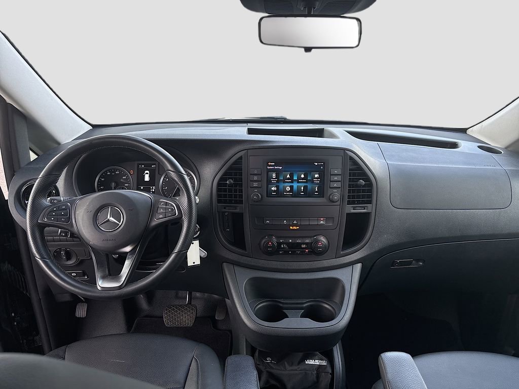 Used 2023 Mercedes-Benz Metris Passenger image 34