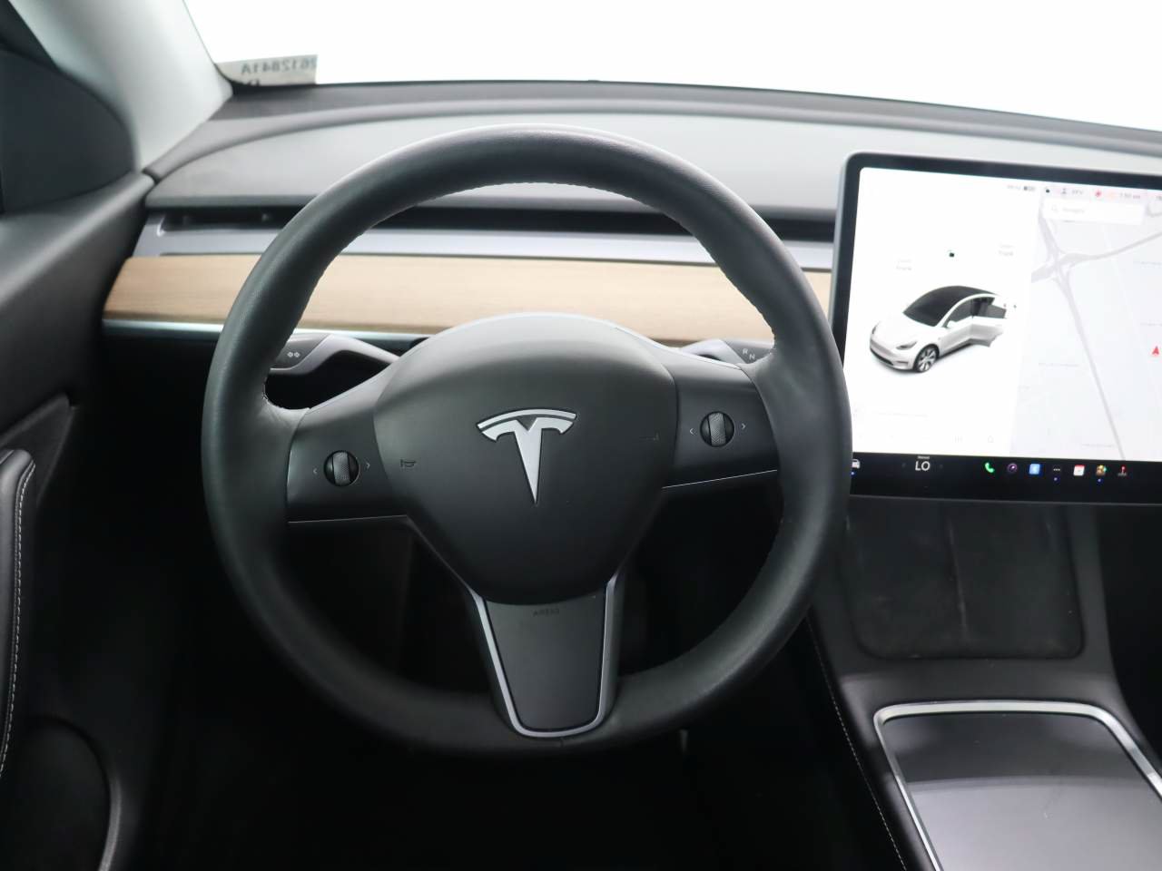 Used 2021 Tesla Model Y Long Range AWD/4WD image 13