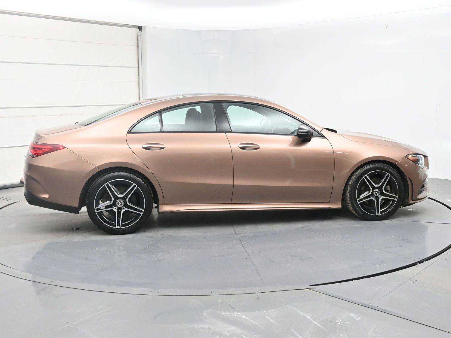 Used 2022 Mercedes-Benz CLA 250 4MATIC image 32